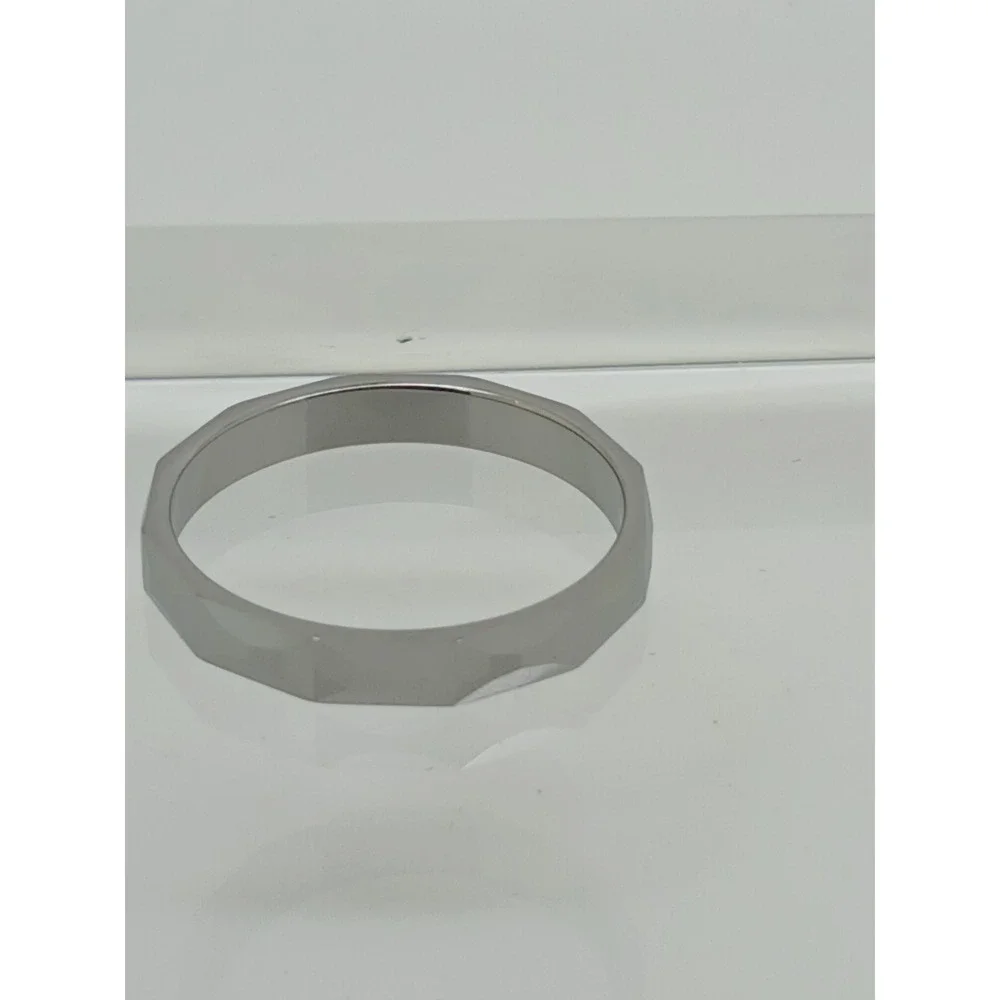 Vintage Tungsten Faceted Geometric Ring Silver Tone 4mm Band Size 11.5 Y2K NOS
